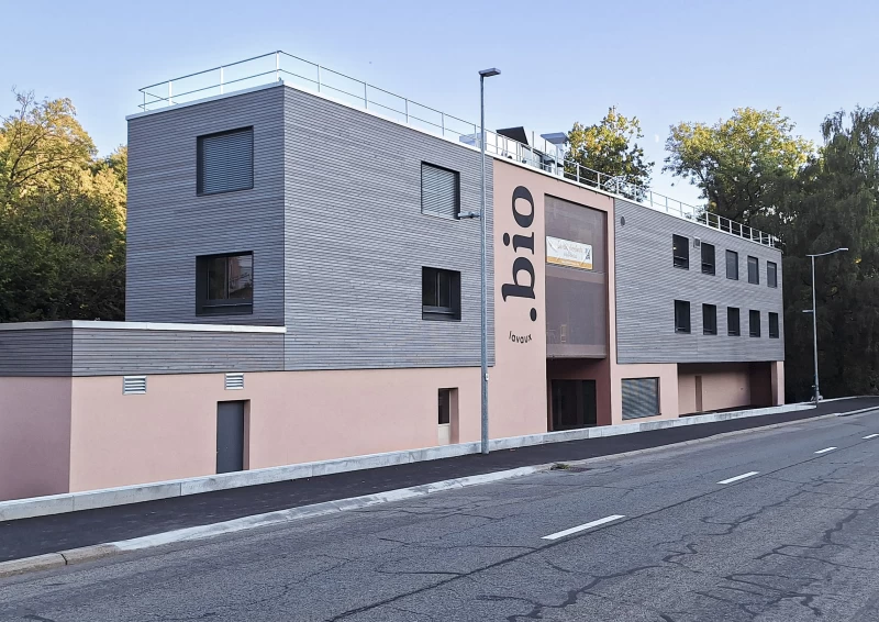 B&acirc;timent commercial Puidoux