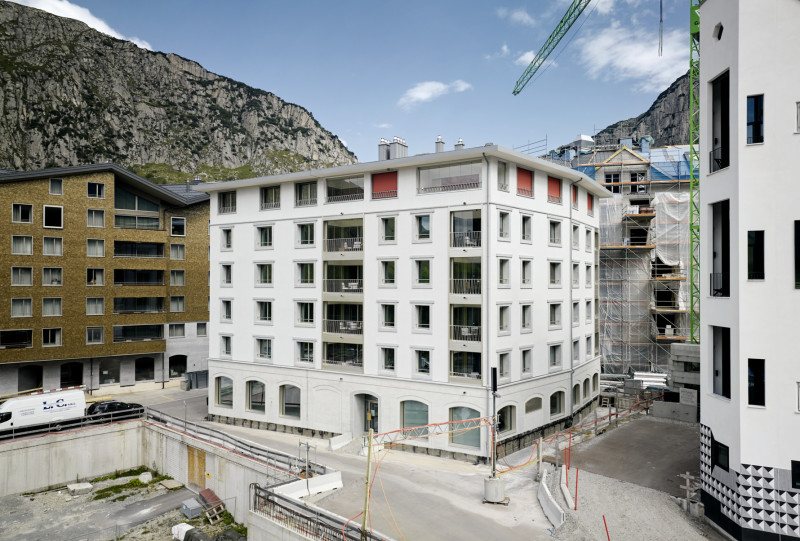 Bild von Mehrfamilienhaus «Pazola» Andermatt