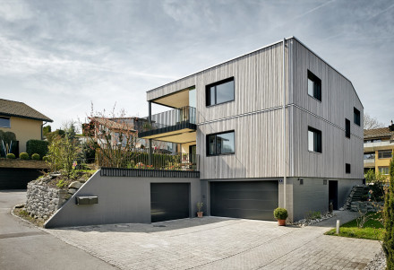 Aussenansicht Einfamilienhaus in Holz