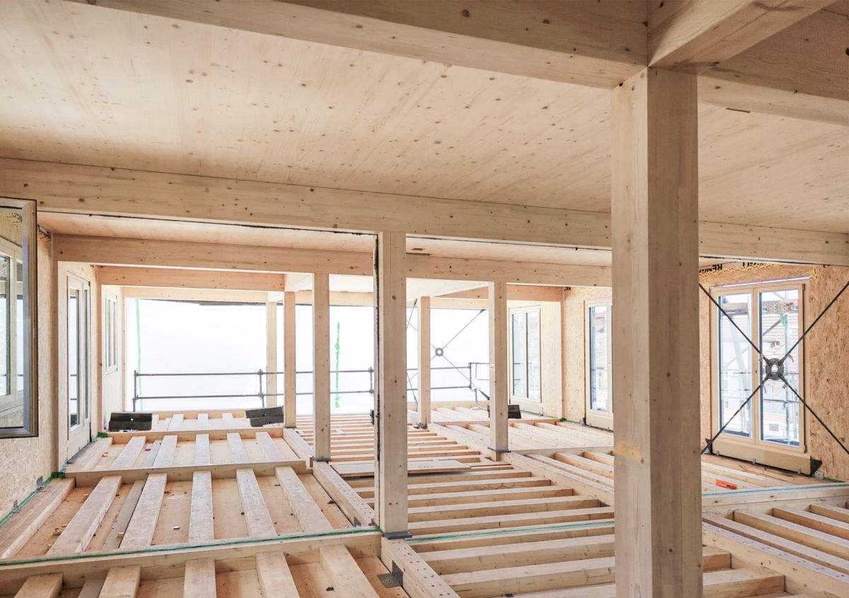 Bild von Holzbau: CO2-Reduktion, optimales Raumklima und langfristiger Werterhalt