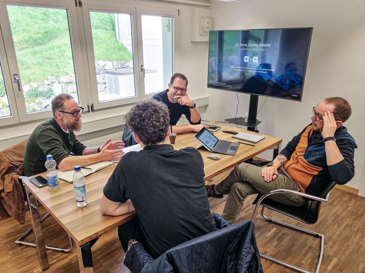 Réunion entre les collaborateurs des sociétés Renggli SA et timpla GmbH.