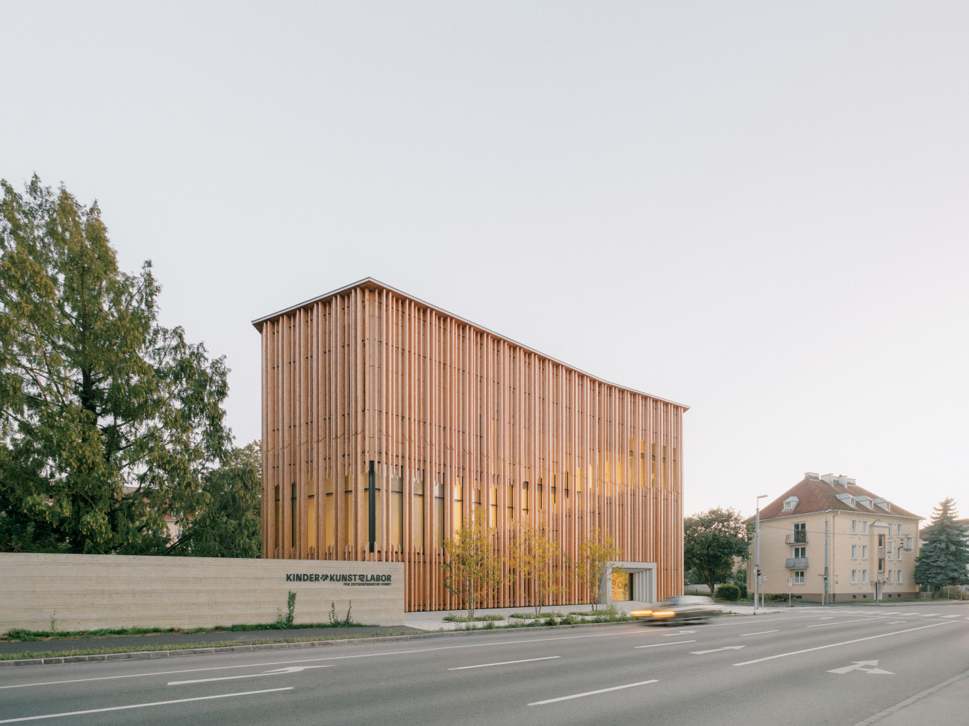 Les adultes s&rsquo;&eacute;garent toujours. Les enfants jamais.