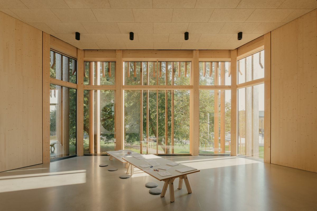 Les arbres de l’Altoona Park génèrent une atmosphère particulière à l’intérieur.