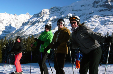 Activity-Weekend sugli sci per il personale in ufficio e di montaggio fino al Consiglio di amministrazione
