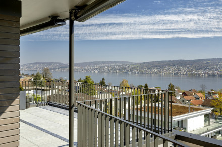 terrazza con vista lago zurigo