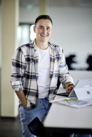 Thomas Kiener, Responsabile di progetto Acquisizione Costruzione in legno